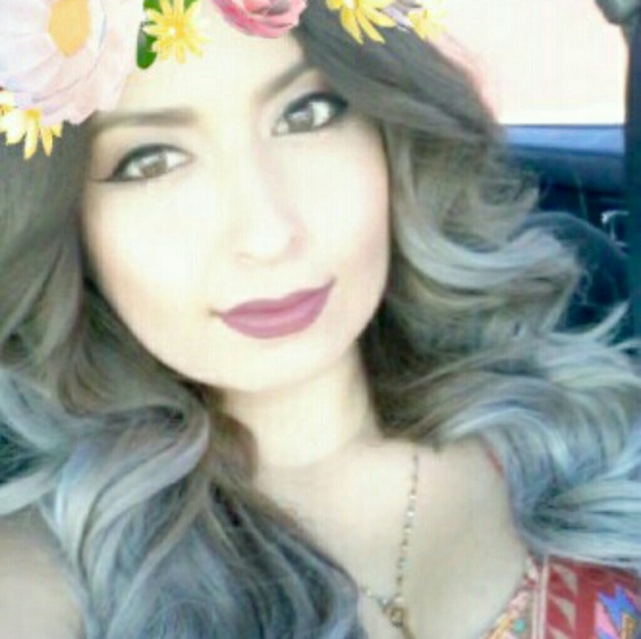 Meet your Posher, Martha - Picture 2 of 2